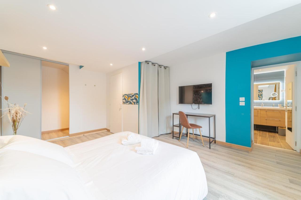 Cote Cour, 3 Chambres, Terrasses, Jardin Prive Avec Terrain De Petanque, Cave Voutee Corgoloin Luaran gambar